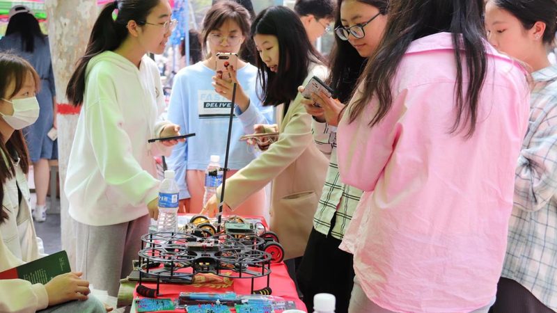 边缘计算在安防领域的应用：揭秘高效安防解决方案**